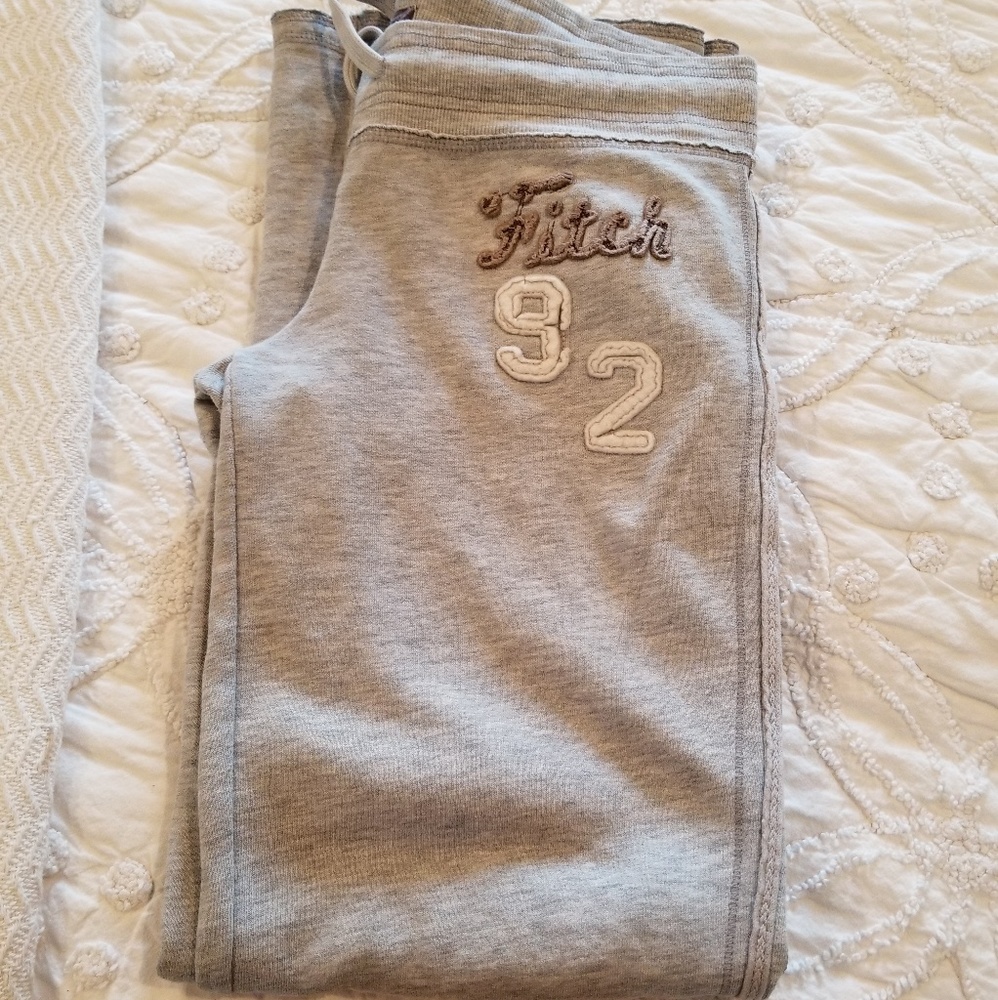 Abercrombie grey sweat pants size m